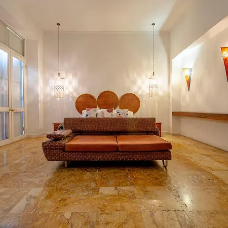San Pedro Claver Premiun Duplex - Private Jacuzzi Apartment *